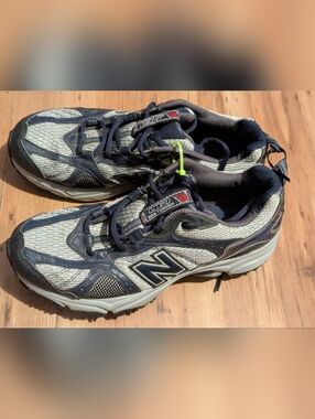 New Balance 461 v1 Men's Trail Running Sneakers in Navy & Light Gray Size 7 D